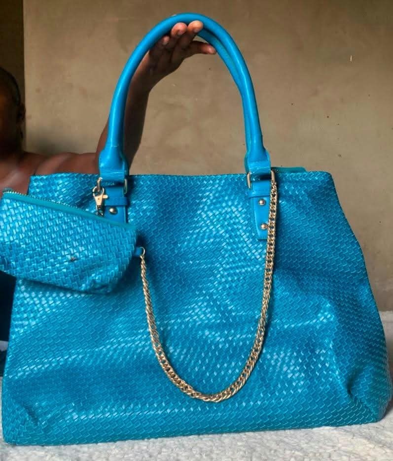 Turquoise woven-texture tote with chain