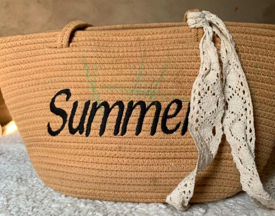 Woven rope summer tote with lace bow